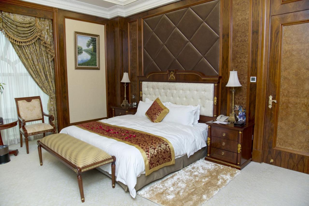 Gladden Hotel Jiangmen Exterior foto