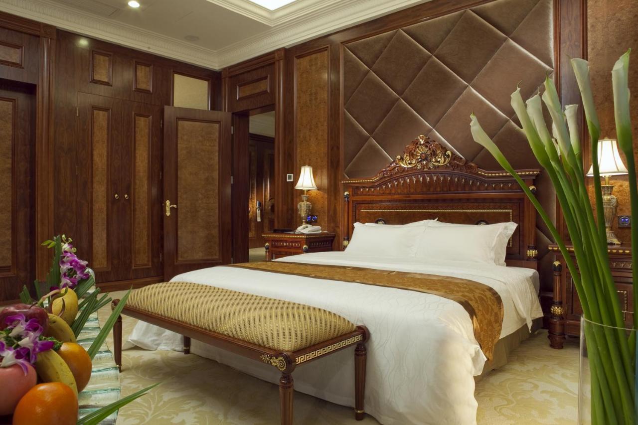 Gladden Hotel Jiangmen Exterior foto